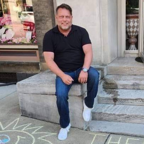 Meet your Posher, Jamie - Picture 1 of 1